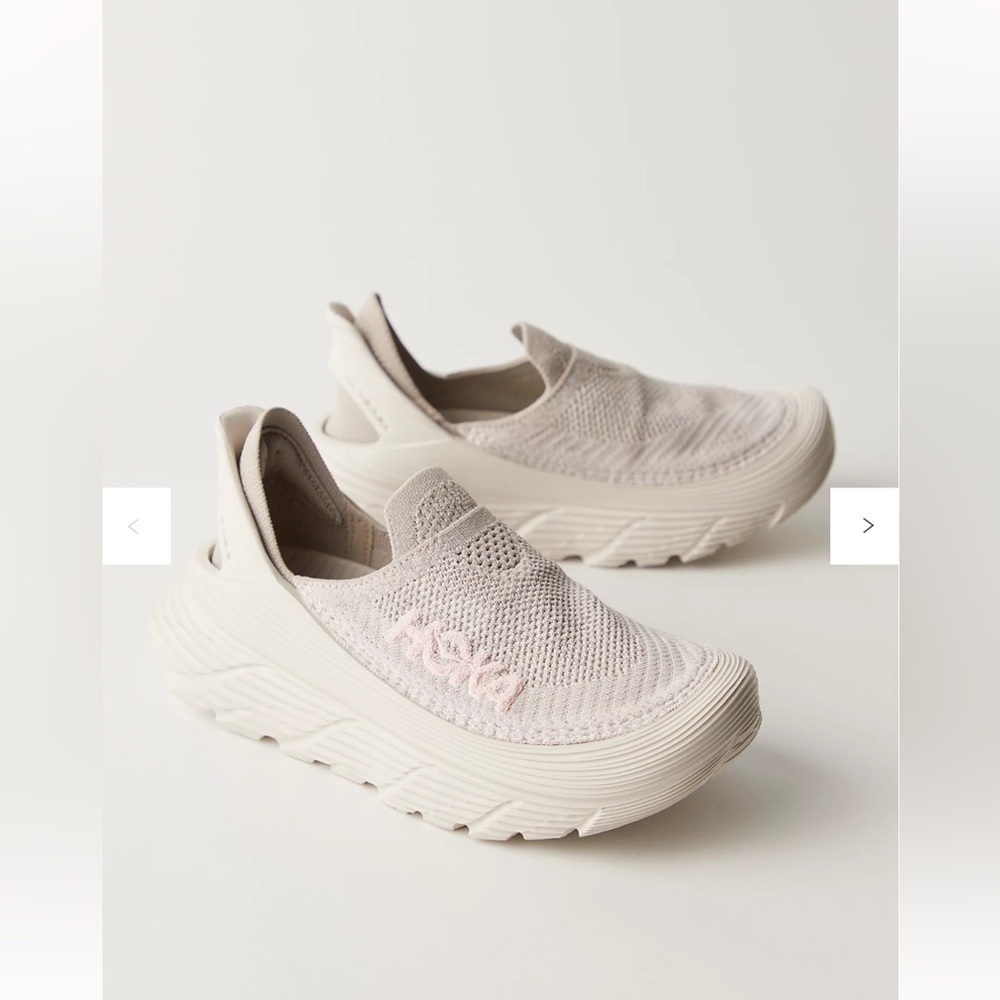 Hoka Restore TC Sneakers